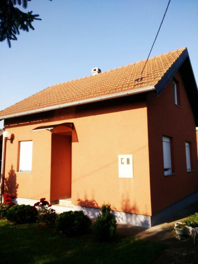 Kuca Za Odmor Mirni Kutak Vukovar Zewnętrze zdjęcie